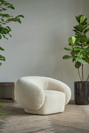 Sillón Bouclé Crema | Andrew Martin Karma | Oroa.es