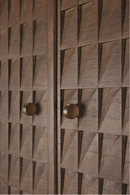 Aparador de Teca Marrón Claro (2 Puertas y 3 Cajones) | Ethnicraft Sono | OROA España