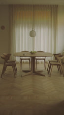 Mesa de Comedor con Pie de Roble | Ethnicraft Corto | Oroa.es