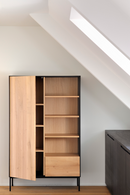 Armario de 1 Puerta de Roble | Ethnicraft Blackbird | Oroa.es